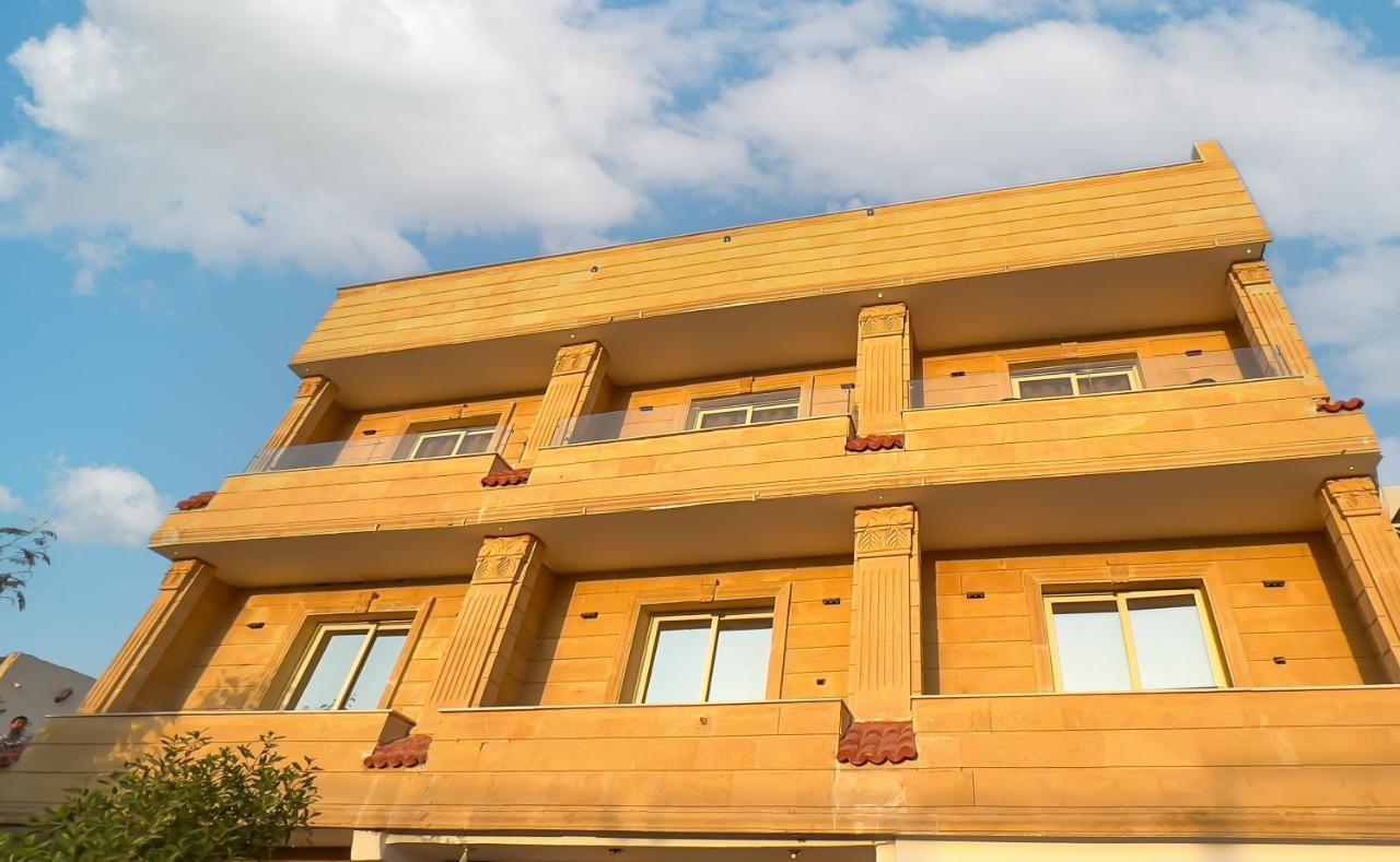 Pyramids Land Palace Kafrat al Jabal Exterior photo